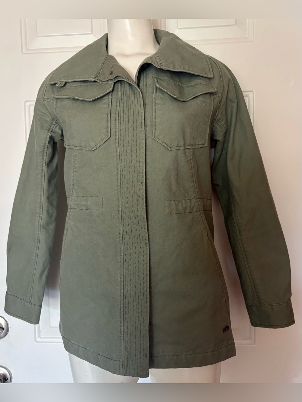 Levi's Dolman Military Utility Cargo Jacket Olive Women’s size Small